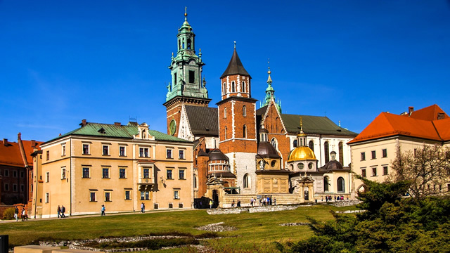 ポーランドのカトリック文化を一層理解して観光するための知識４選・大聖堂｜katedra