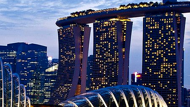 シンガポール・チャンギ空港で快適に待ち時間を過ごす方法６選・無料ガイド付きツアー