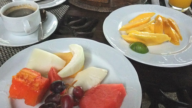 【マレーシア・ランカウイ島】カップルでも女子旅でも大満足！タンジュン・ルー・リゾートの魅力６選・朝食にマンゴー