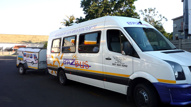 南アフリカをリーズナブルに安全に旅するお勧め交通手段５選・BAZ BUS