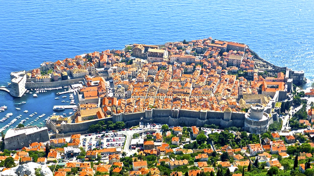 美しいアドリア海＆世界遺産！クロアチア共和国の魅惑の都市・名所７選・ドブロブニク