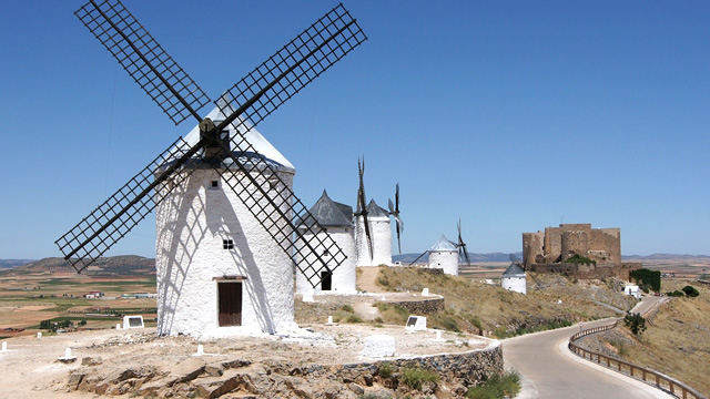 物語「ドン・キホーテ」の舞台！スペインのラ・マンチャ地方の魅力３選・風車