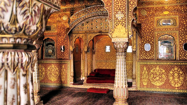 「マハラジャの世界」インドの豪華な宮殿＆お勧めホテル６選・タージ・マハルの建設
