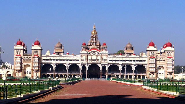 「マハラジャの世界」インドの豪華な宮殿＆お勧めホテル６選