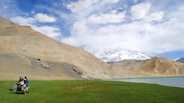 「シルクロードの拠点」中国の新疆ウイグル自治区５選・天池と南山牧場