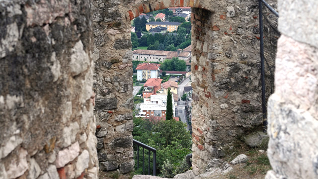 スリル満点！「怖い伝説」をテーマに巡るヨーロッパの旅７選・バルディ城（イタリア）